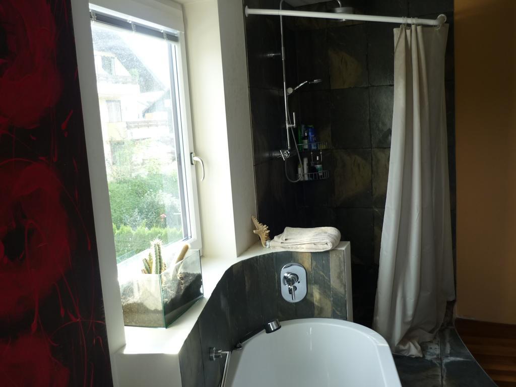Book-A-Room Salzburg Apartment 9 객실 사진